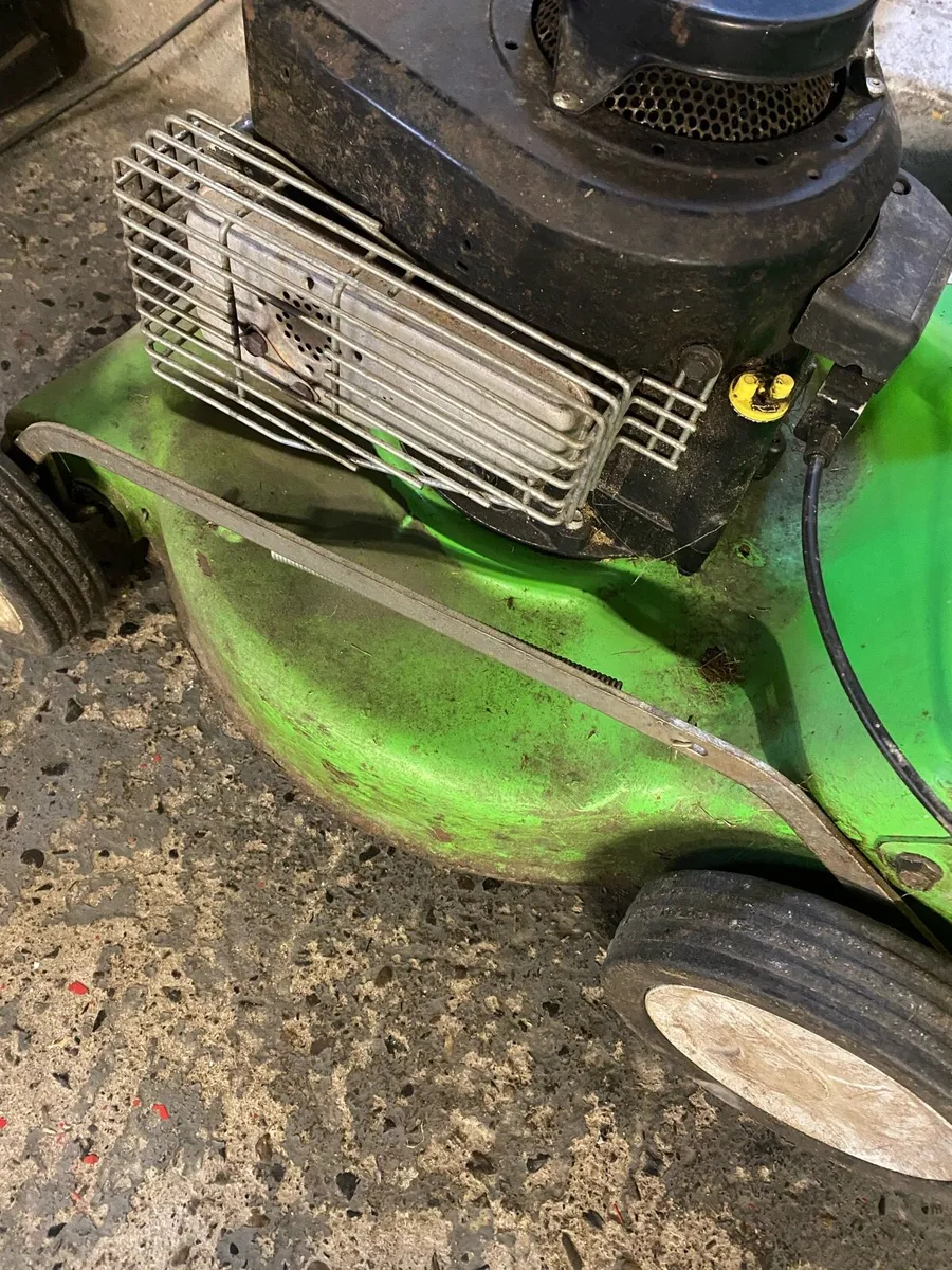 Lawnmower - Image 3