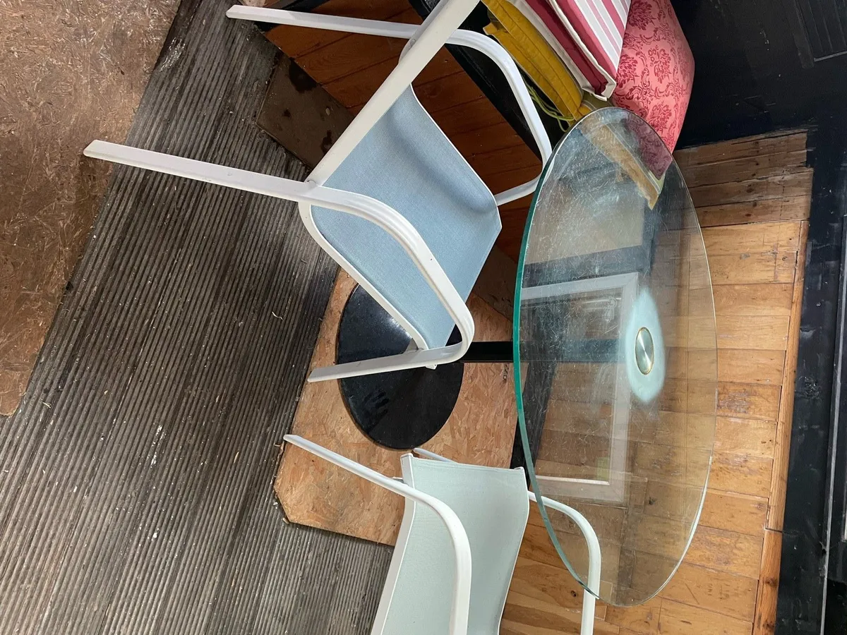 Patio Table & 4 Chairs - Image 1