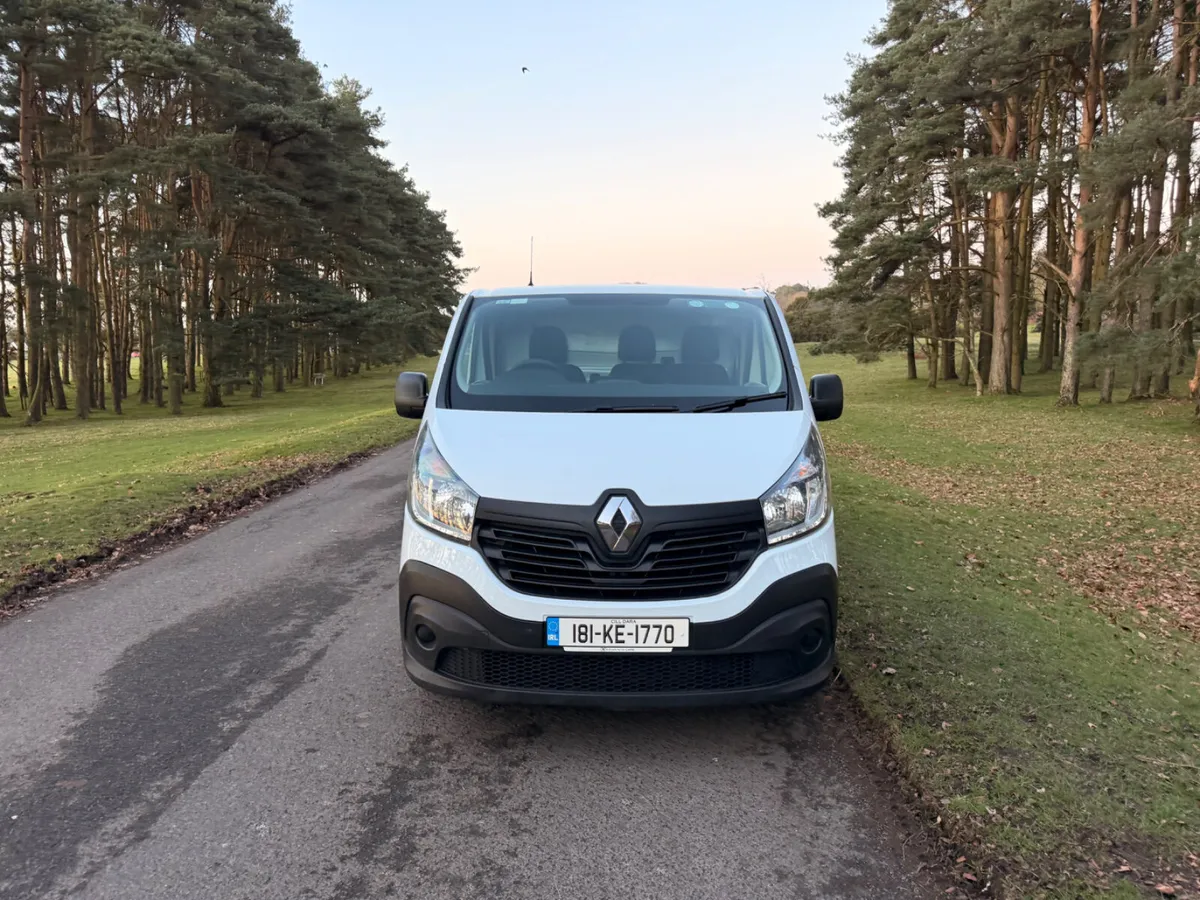 Renault Trafic Diesel SL27 DCI 95 Business - Image 2