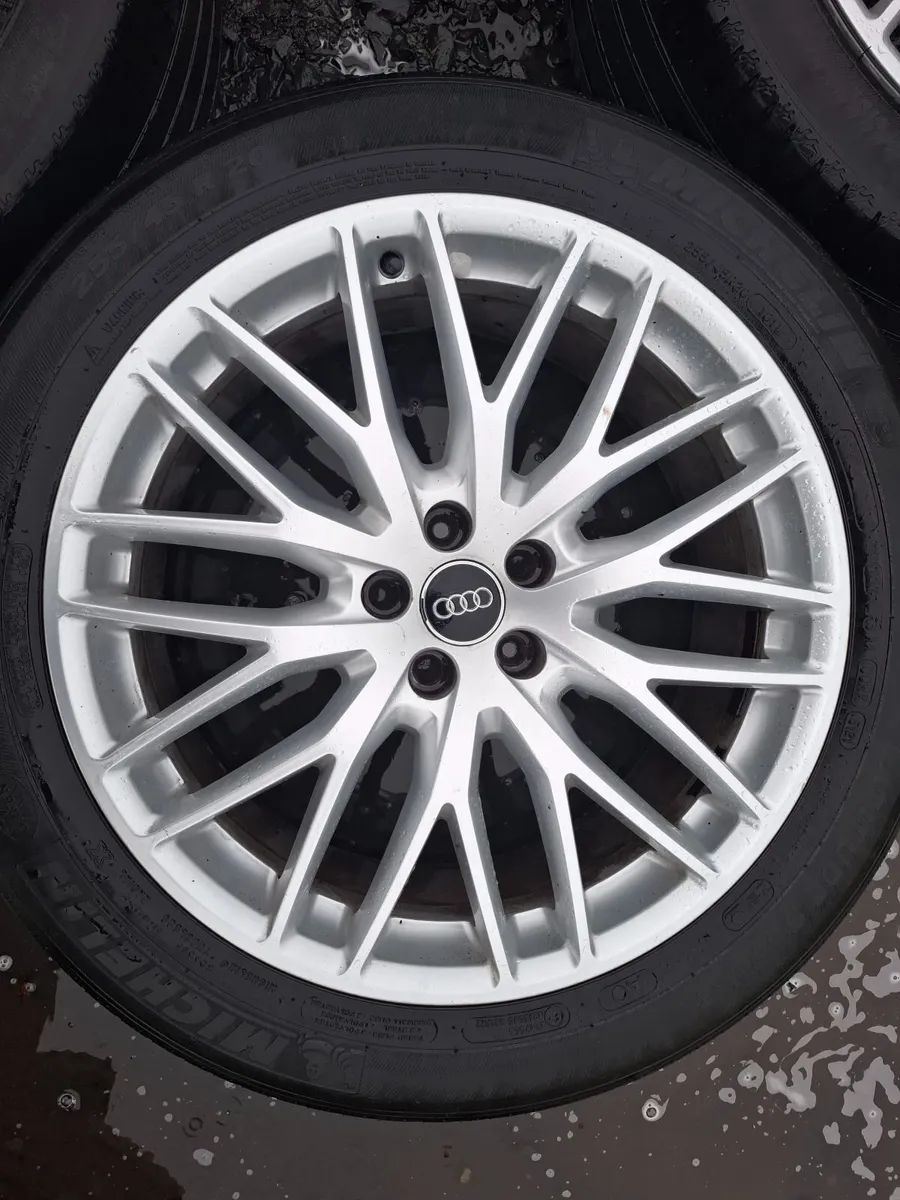20" Genuine Audi Q5 S Line Alloys with tyres - Image 1