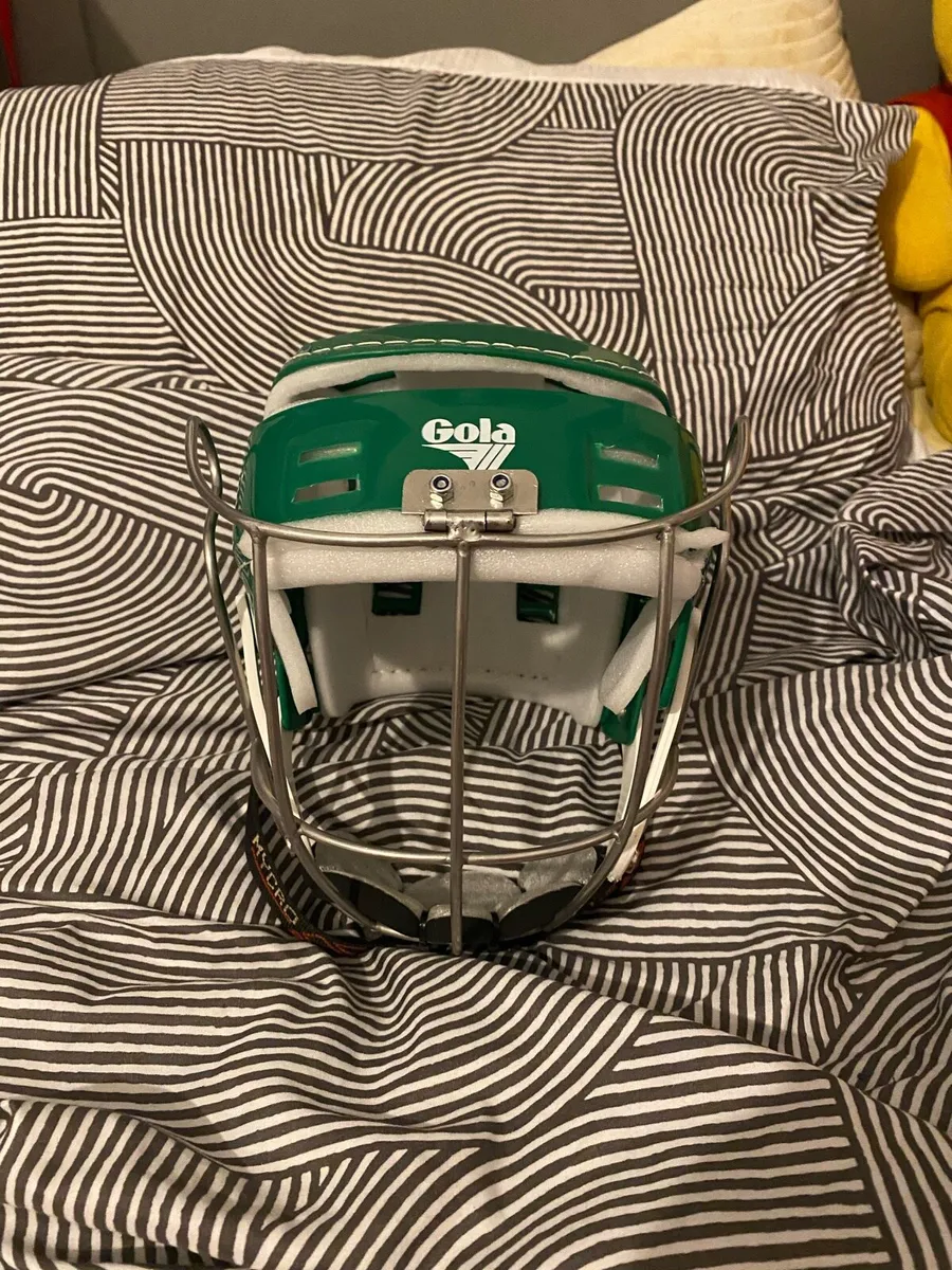 Gola helmet - Image 1