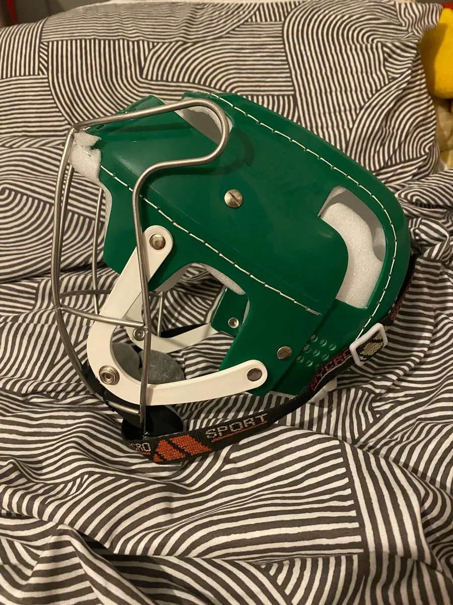 Gola helmet - Image 2