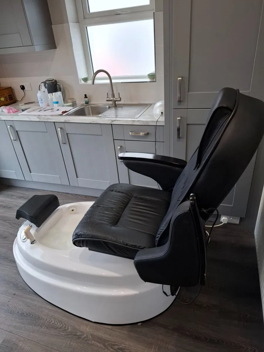 Pedicure Spa Chair - Image 1