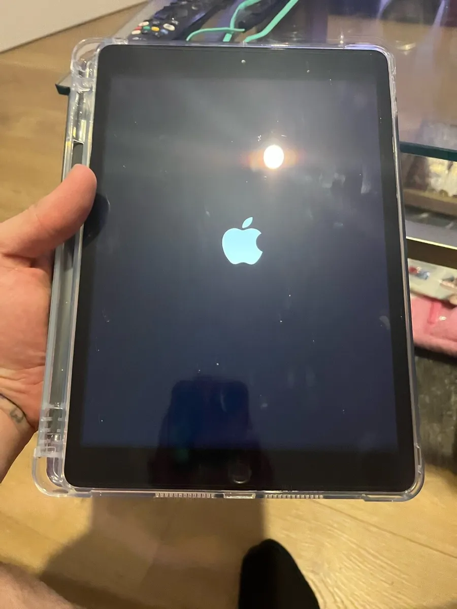 iPad 128 gb - Image 1