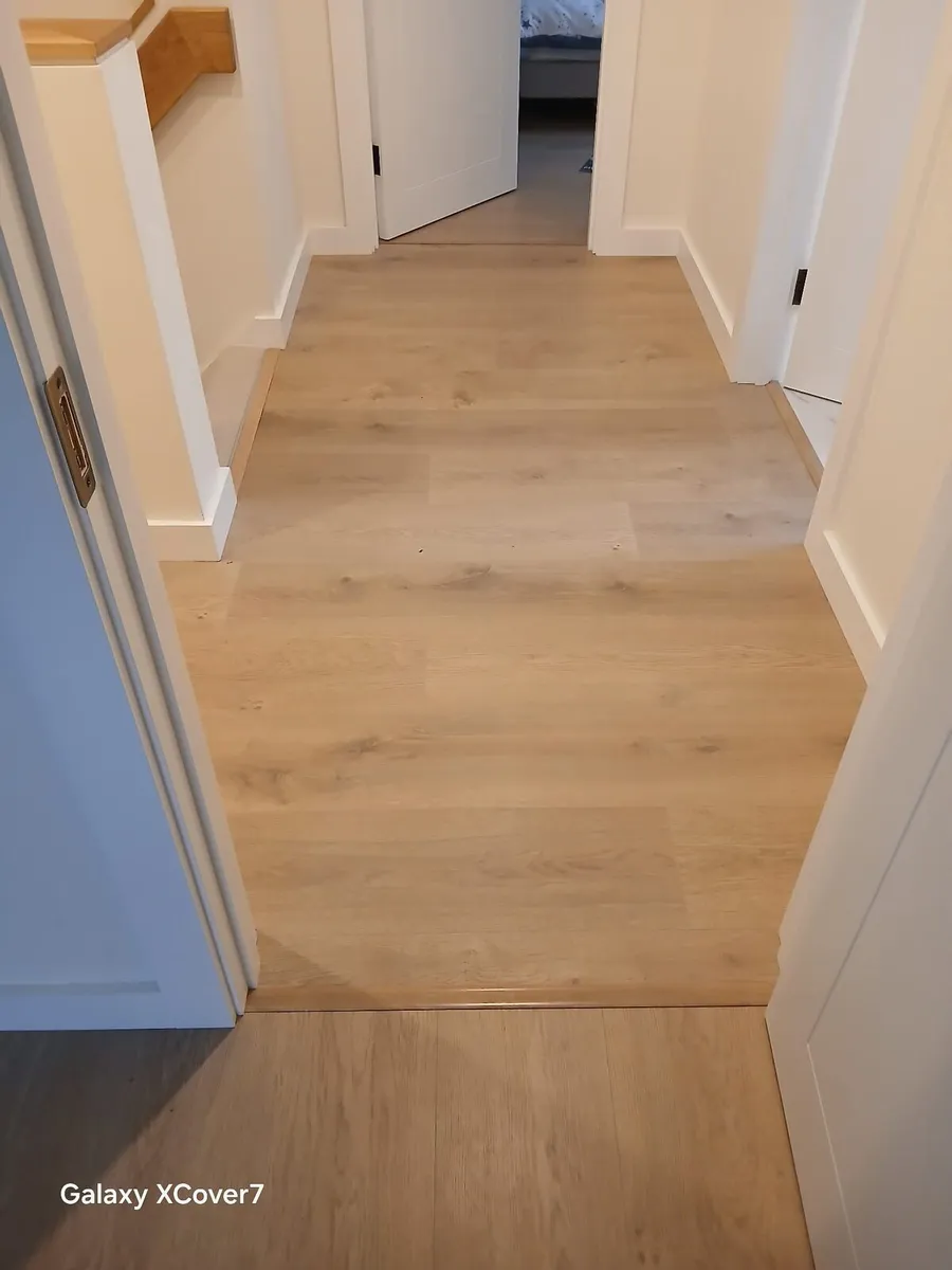 Wooden flooring - Image 2