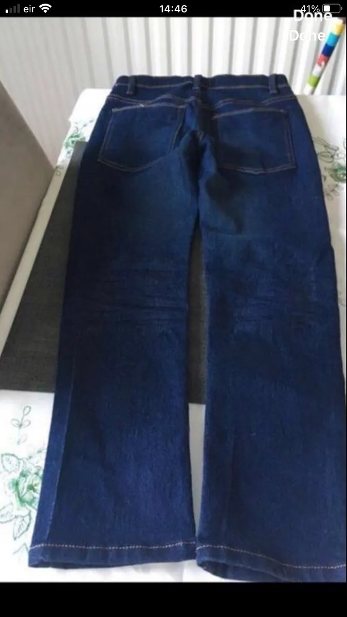 Boys jeans age 7 €3 - Image 2