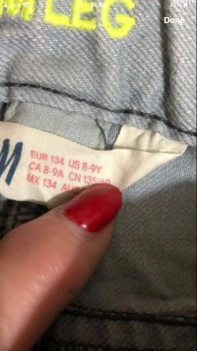 Boys jeans age 8/9 €3 - Image 4