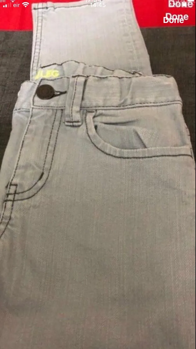 Boys jeans age 8/9 €3 - Image 1