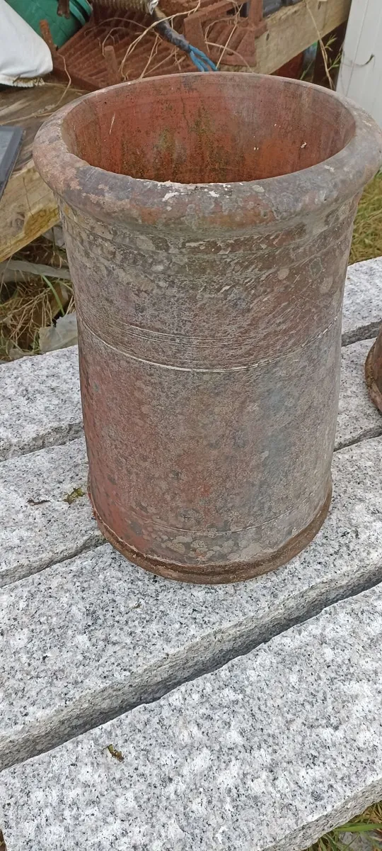 Reclaimed Terracotta Chimney Pots - Image 4