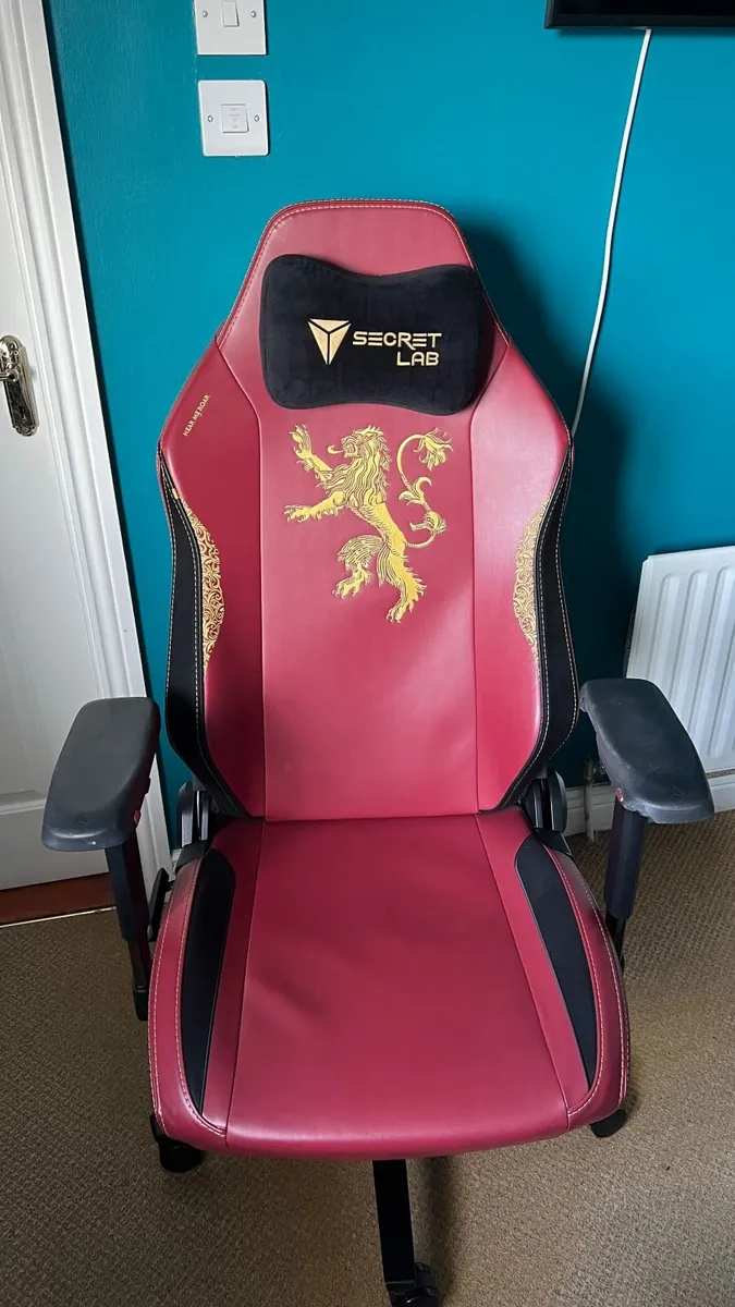 SecretLab Gaming Chair - Image 1