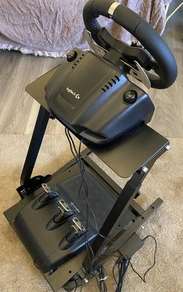 Logitech G920 Steering Wheel-Like New + Free Stand - Image 2