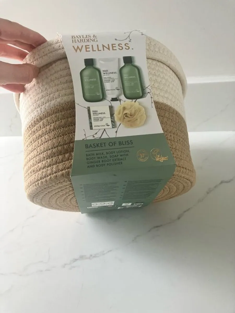 Baylis & Harding Wellness Basket of Bliss - Image 2