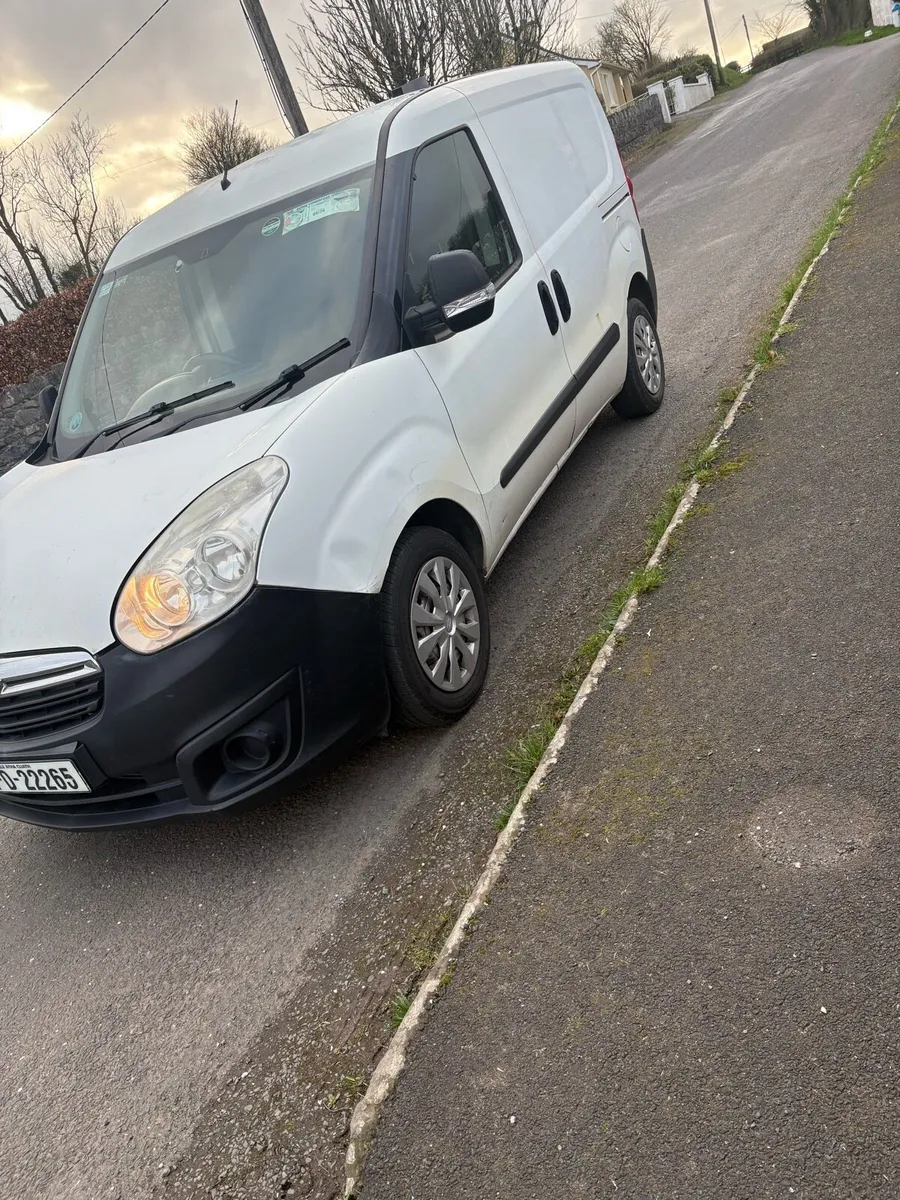 Opel Combo - Image 2