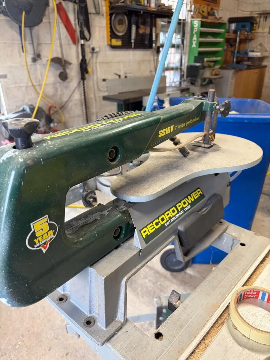 Record Power SS16V 16" Variable Speed Scroll Saw - Image 2