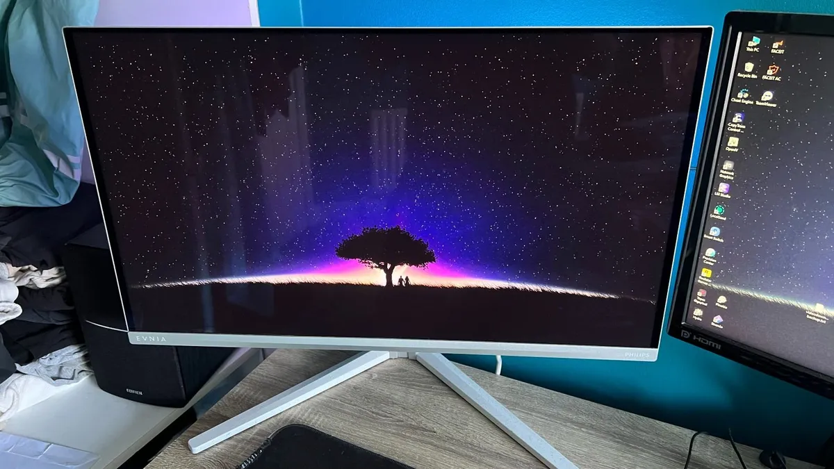 360Hz 2K OLED Monitor Evnia 8000 - Image 1