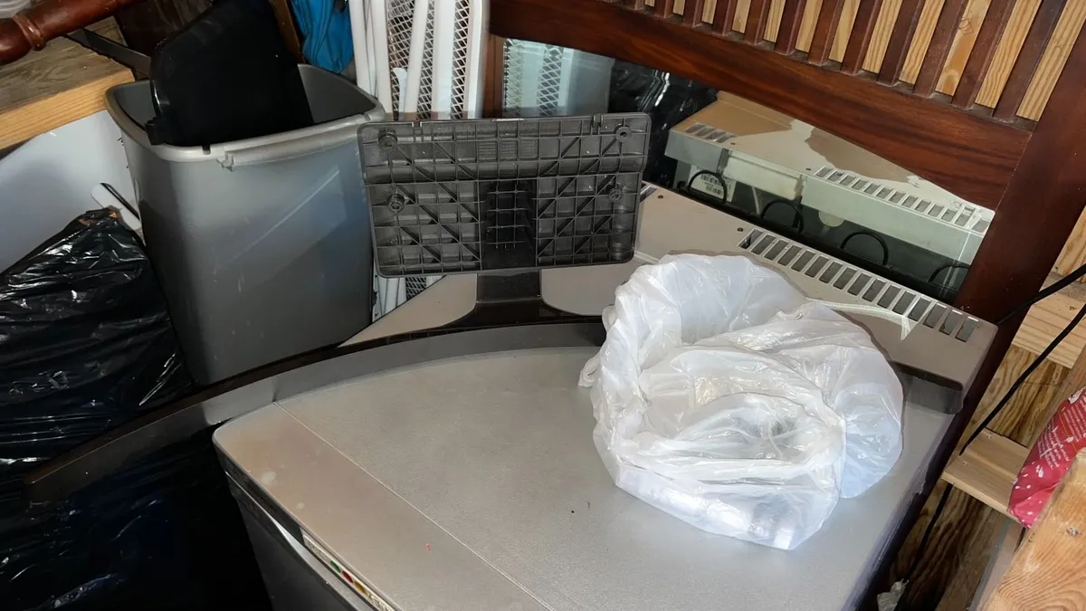 50' 4K Samsung TV - Image 1