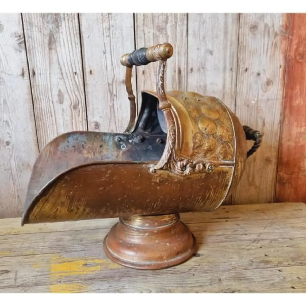 Brass Coal Scuttle KAS548 - Image 1