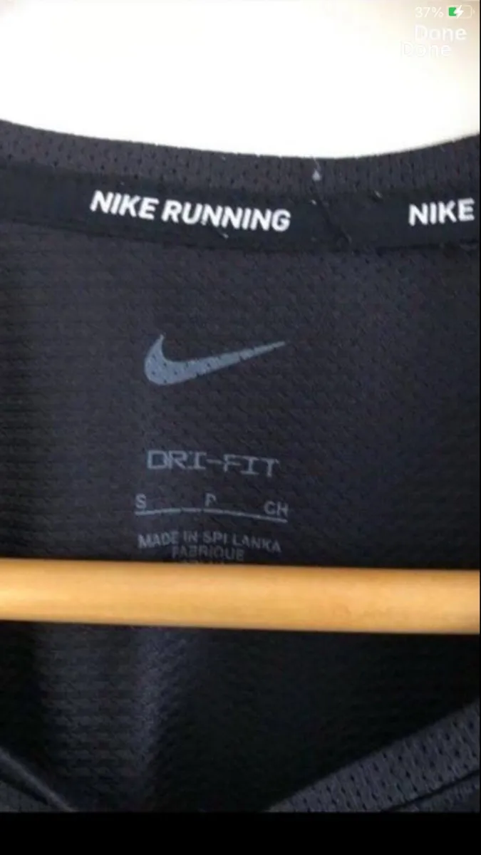 Mens Nike teeshirt size S €5 - Image 3