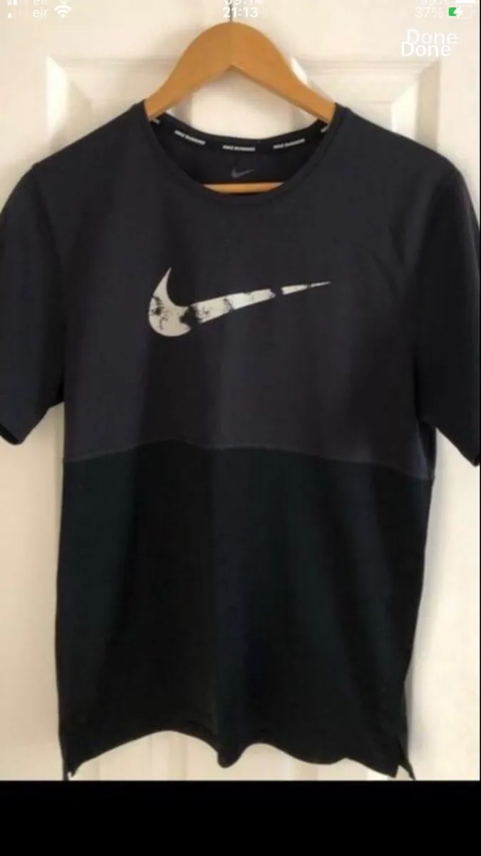 Mens Nike teeshirt size S €5 - Image 4