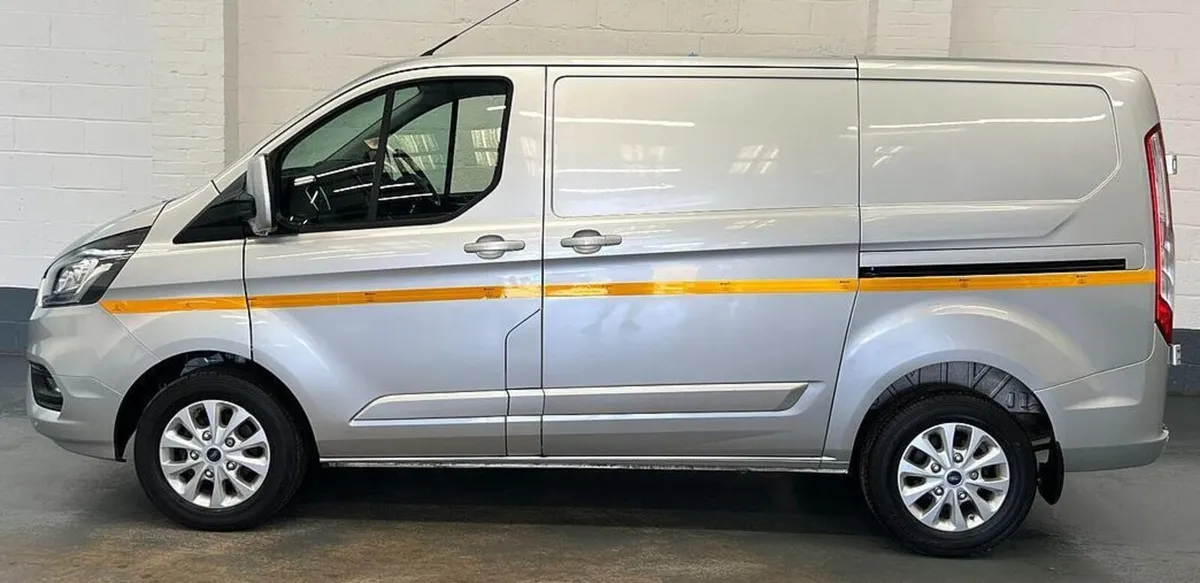 2022 Ford Transit Custom Panel Van - Image 2