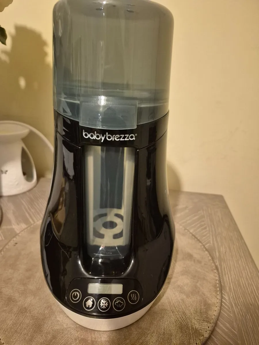 Baby Brezza Electric Baby Bottle Warmer - Image 1