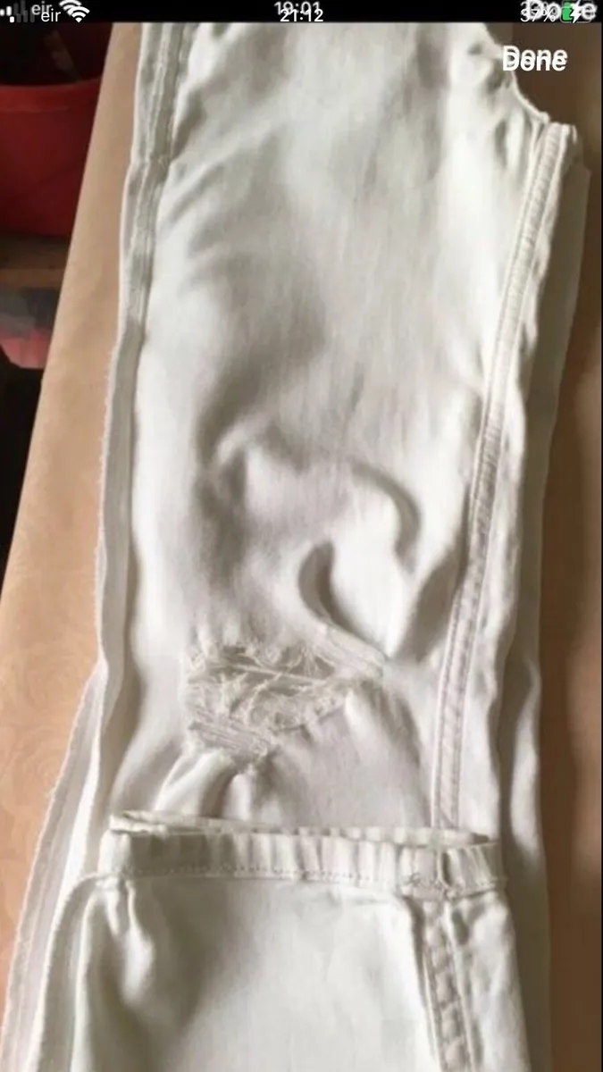 Ladies maternity jeans size 8 €10 - Image 2