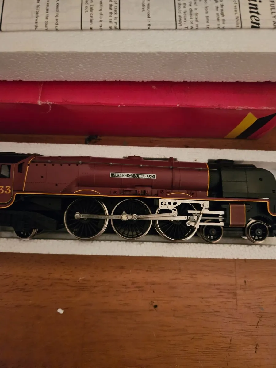 Hornby OO Gauge Steam Engine - Image 2