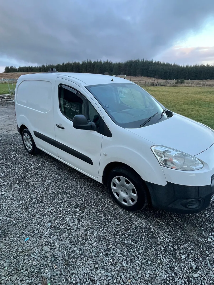 Peugeot Partner - Image 1