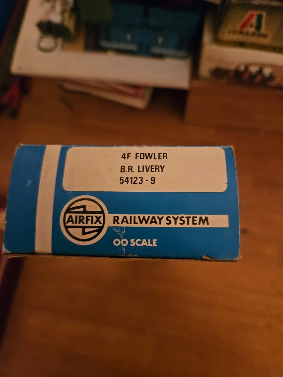 Hornby Airfix OO Gauge Steam Engine - Image 4