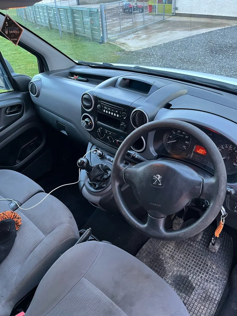 Peugeot Partner - Image 4