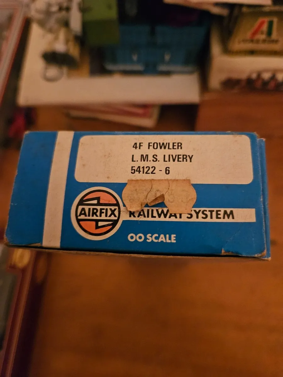 Hornby Airfix OO Gauge Steam Engine - Image 3