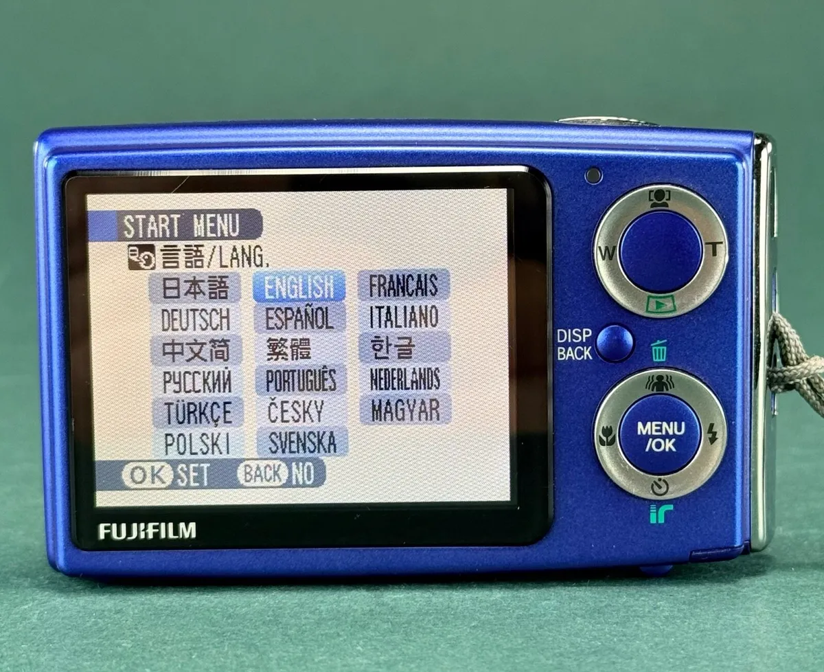 Fujifilm Digital Camera FinePix Z10fd 7.2MP Blue - Image 3