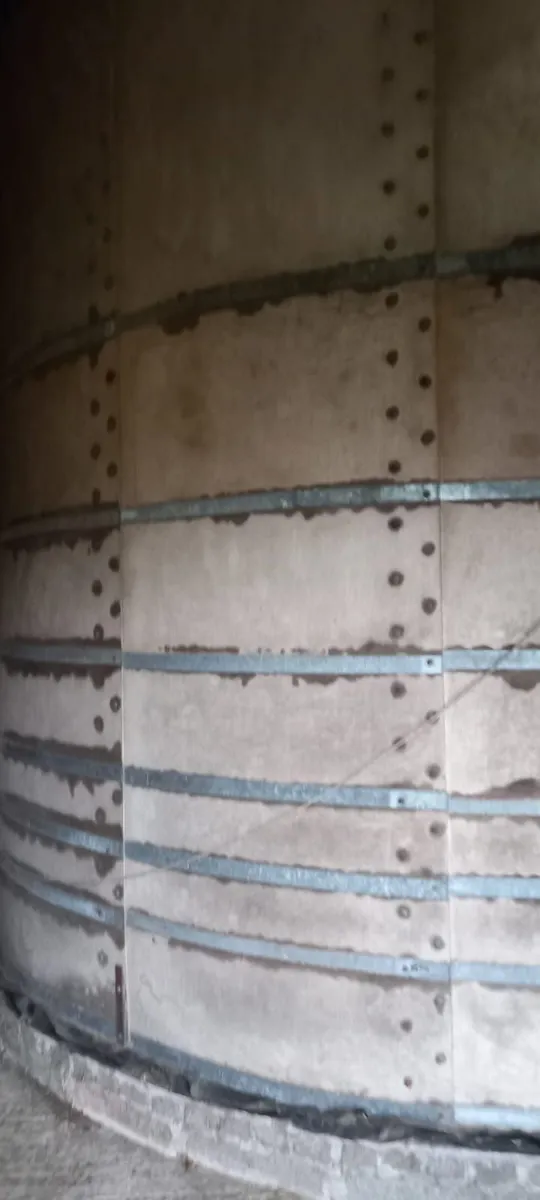 Grain Bin & Blower - Image 1