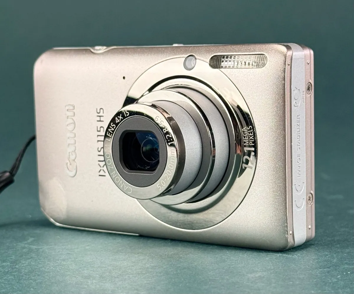 Canon IXUS 115 HS Digital Compact Camera - Image 4