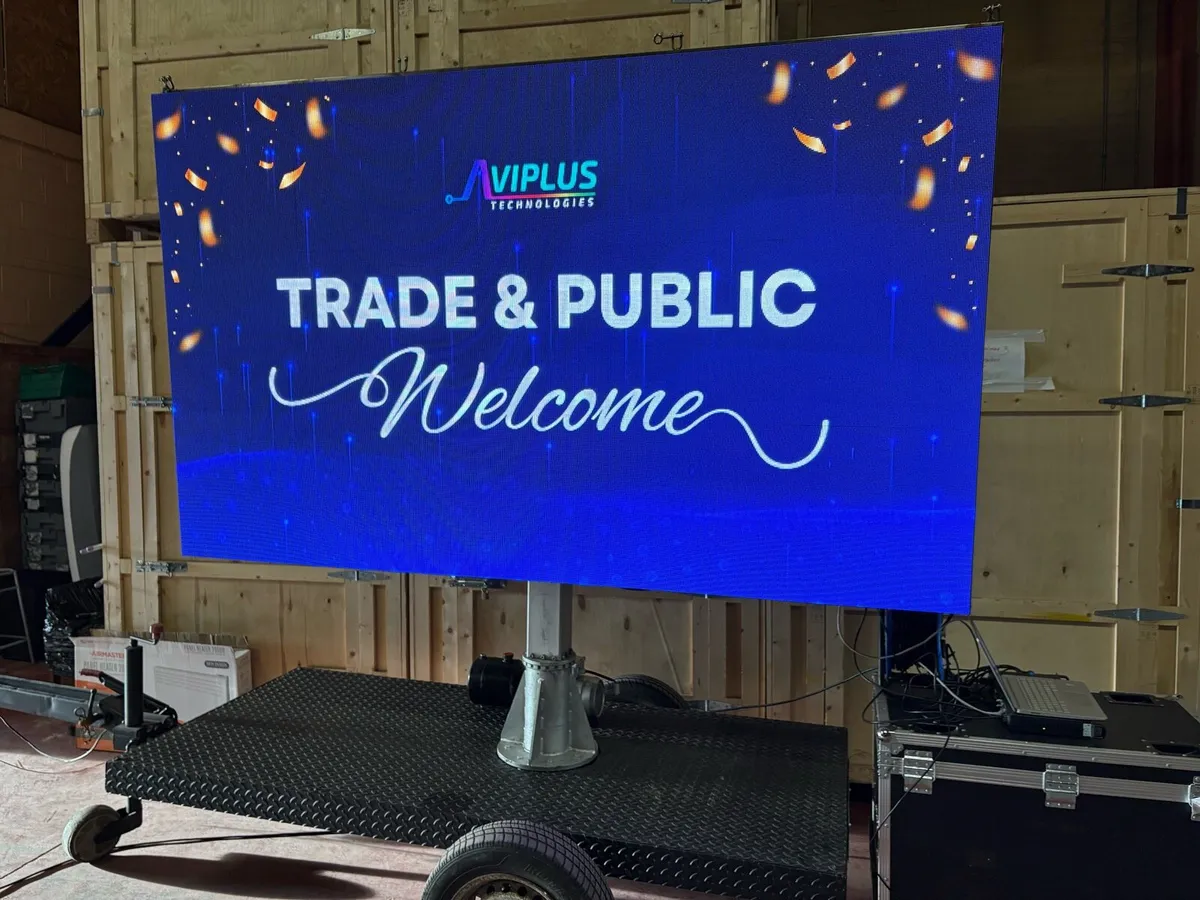 LED VIDEO TRAILER - Image 4