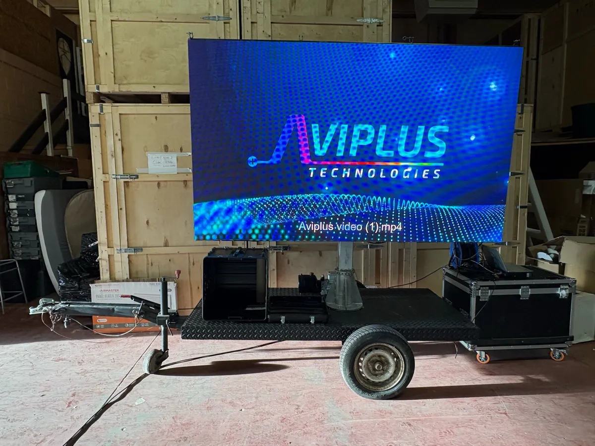 LED VIDEO TRAILER - Image 2