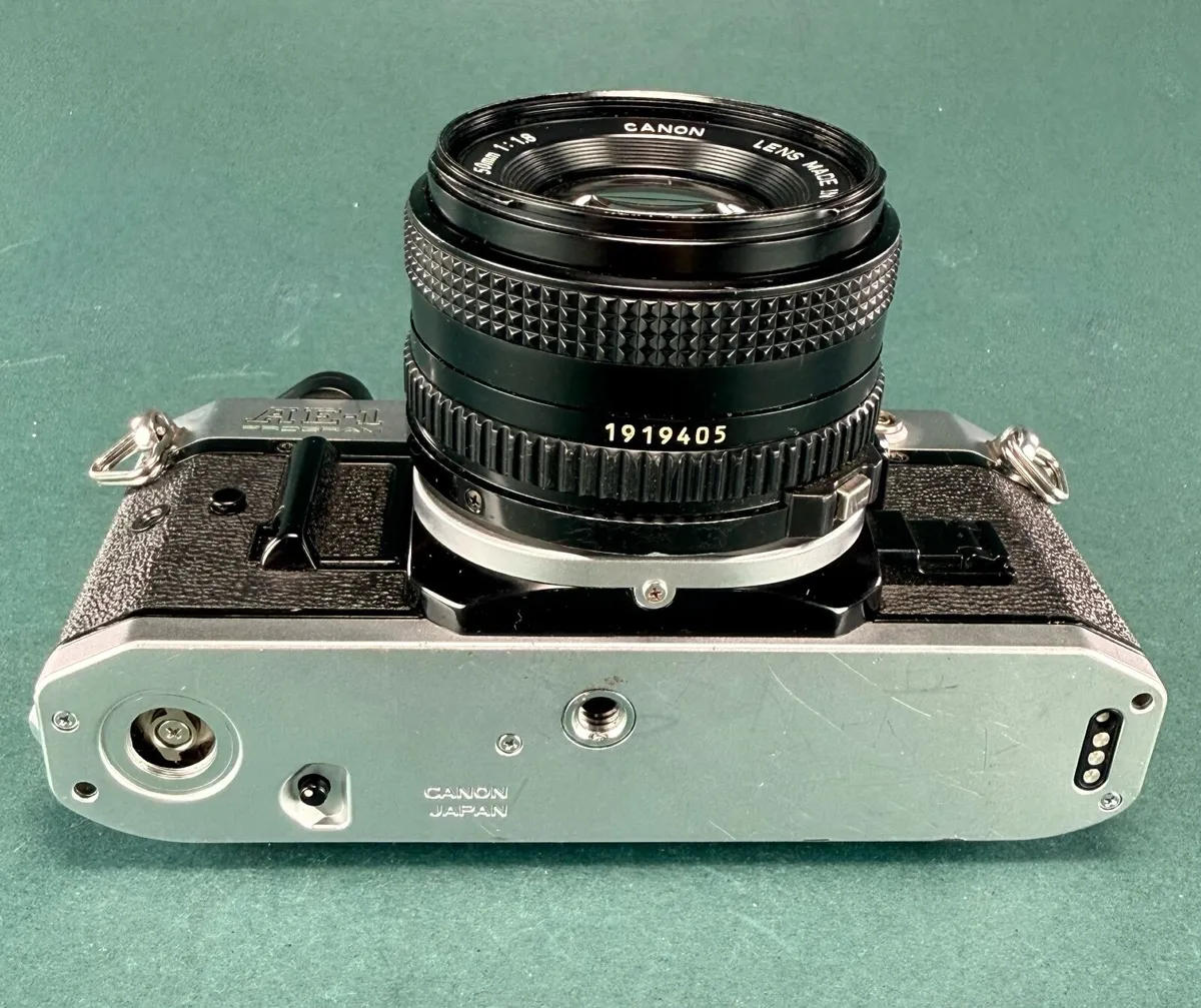 Canon AE1 Program camera kit - Image 4