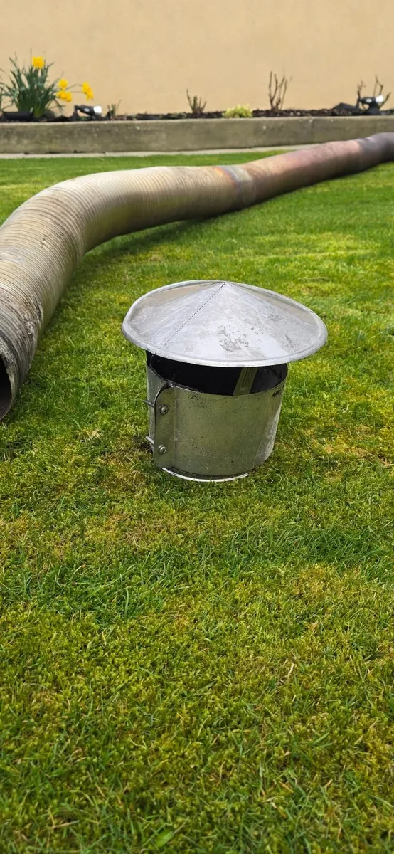 Stove flue liner with chimney cap and vermiculite - Image 2