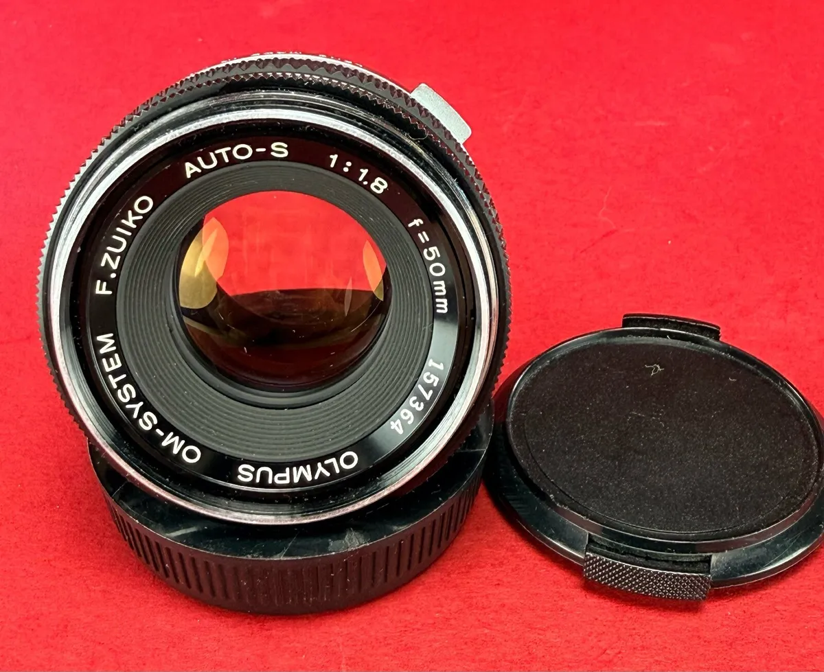 Olympus OM System F.Zuiko Auto S 50mm F/1.8 - Image 1