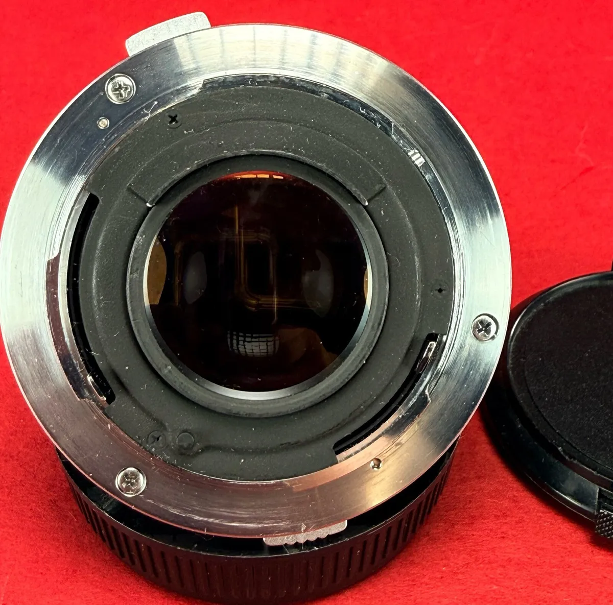 Olympus OM System F.Zuiko Auto S 50mm F/1.8 - Image 2