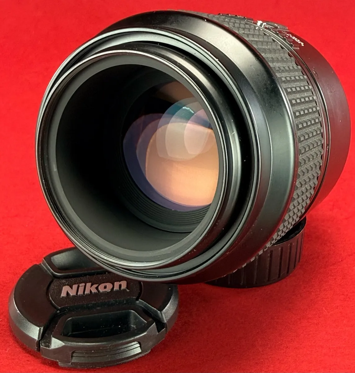 Nikon Af Micro Nikkor 105mm F/2.8 D - Image 2