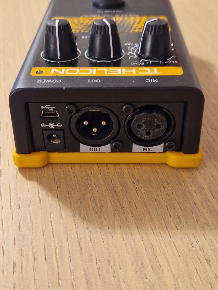 Vocal Processor Pedal -TC-Helicon VoiceTone E1 - Image 3