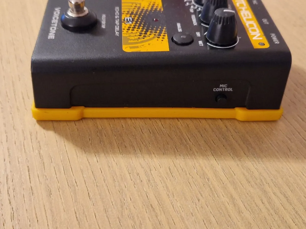 Vocal Processor Pedal -TC-Helicon VoiceTone E1 - Image 2