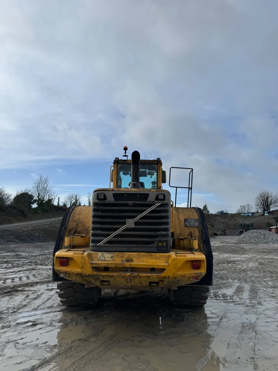 2007 VOLVO L220E LOADING SHOVEL - Image 3