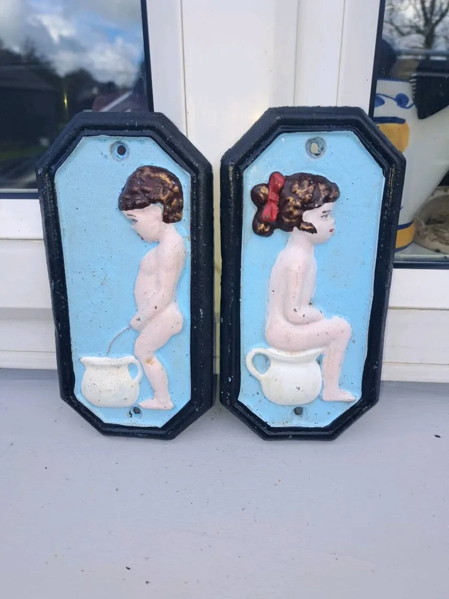 Cast  iron  toilet signs - Image 1