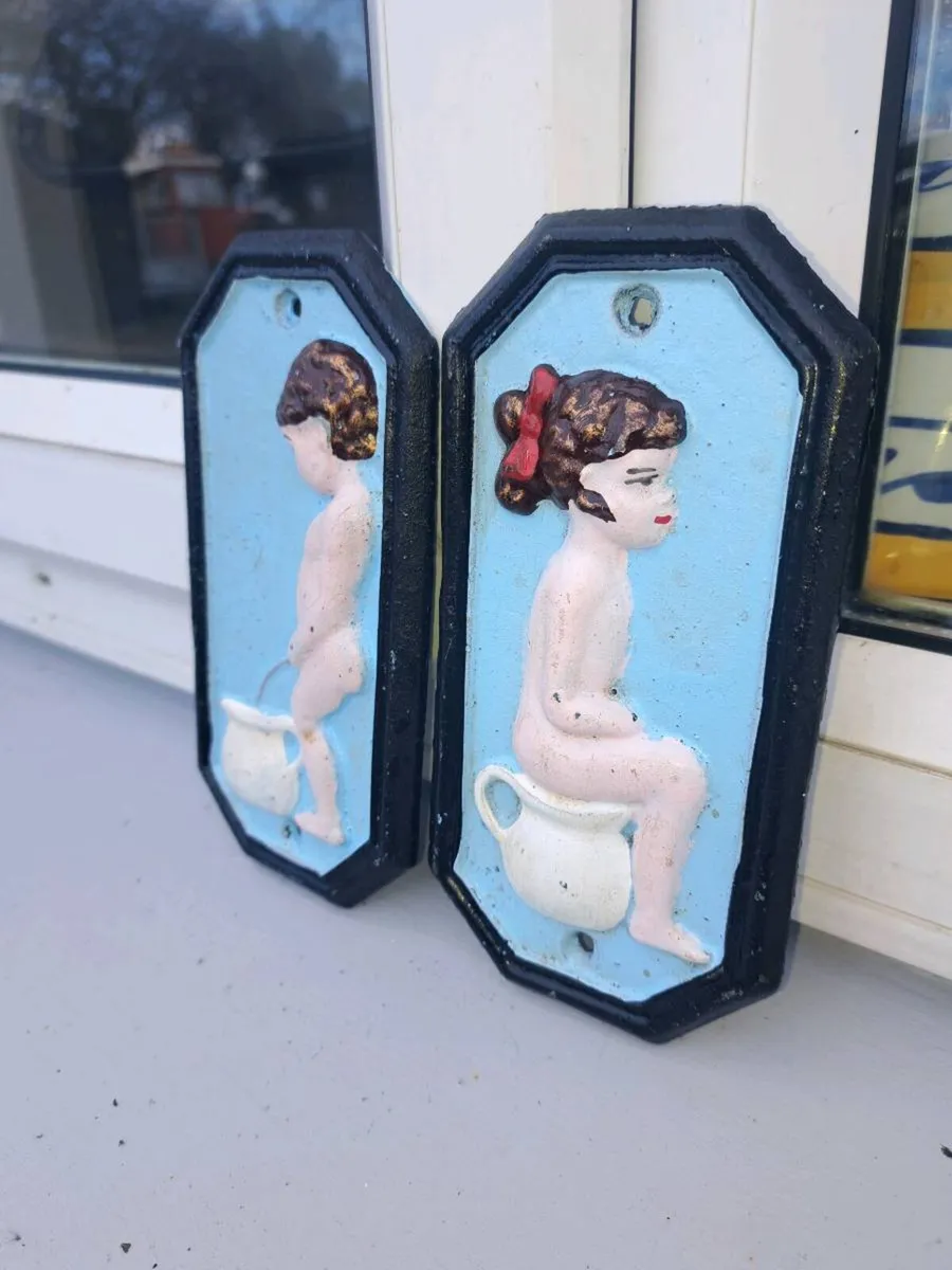 Cast  iron  toilet signs - Image 2