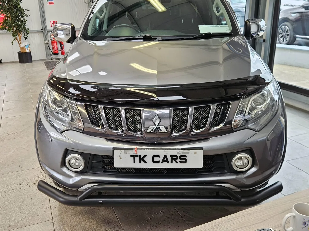 19 MITSUBISHI L200 BARBARIAN - Image 4