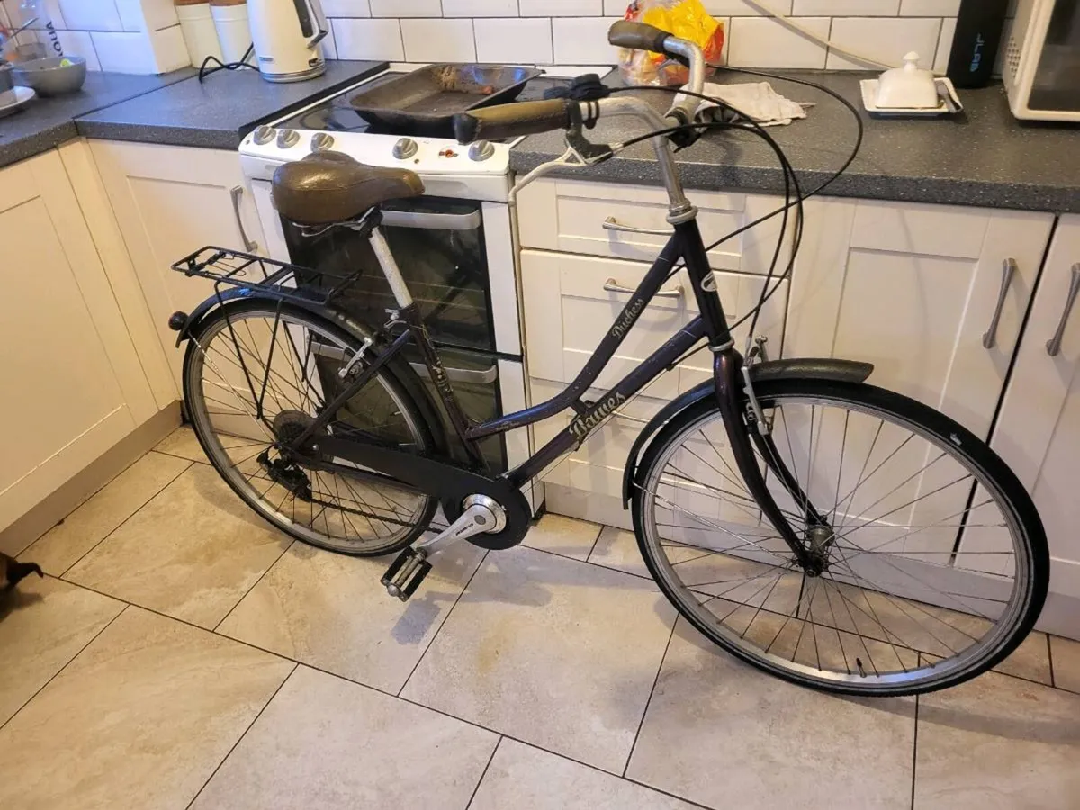 Ladies bike - Image 1