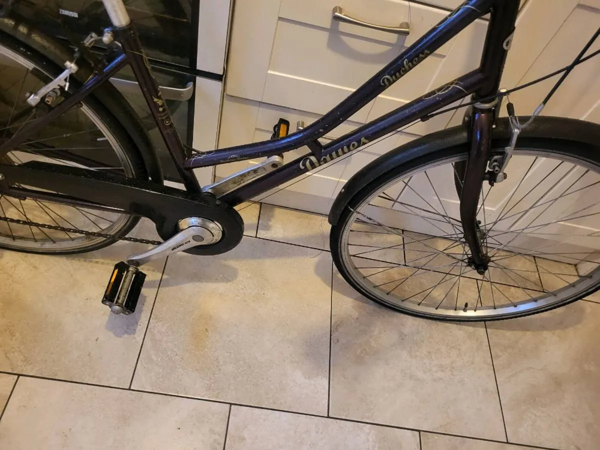 Ladies bike - Image 2