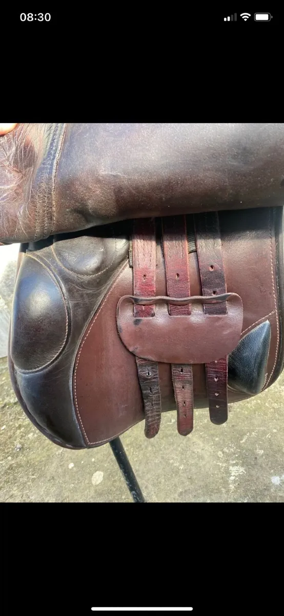Berney brothers brown Leather saddle - Image 3